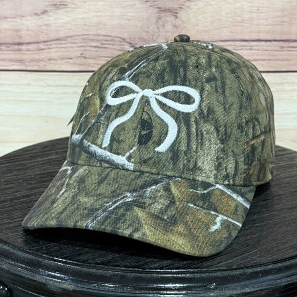 Bow Cream Unstrcutured DNA Camo
